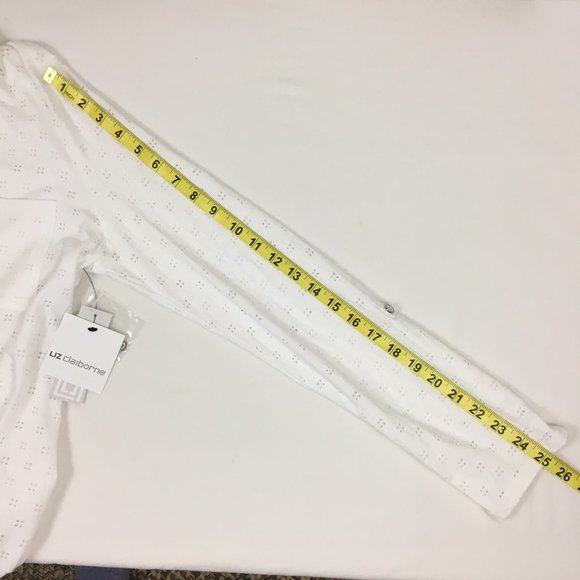 Liz Claiborne Eyelet Roll Cuff Knit Shirt Top Button Up V-Neck - Picture 12 of 12